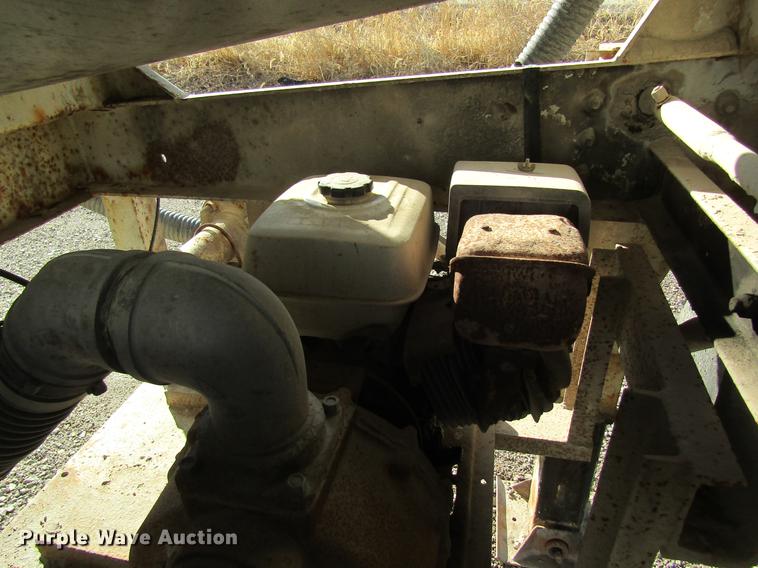 image for item DB5991 1980 Fruehauf TKP-F2-W tank trailer