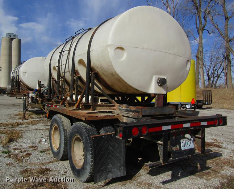 image for item DB5992 1984 Theurer nurse tank tender trailer