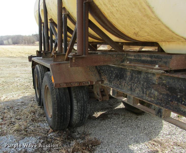 image for item DB5992 1984 Theurer nurse tank tender trailer