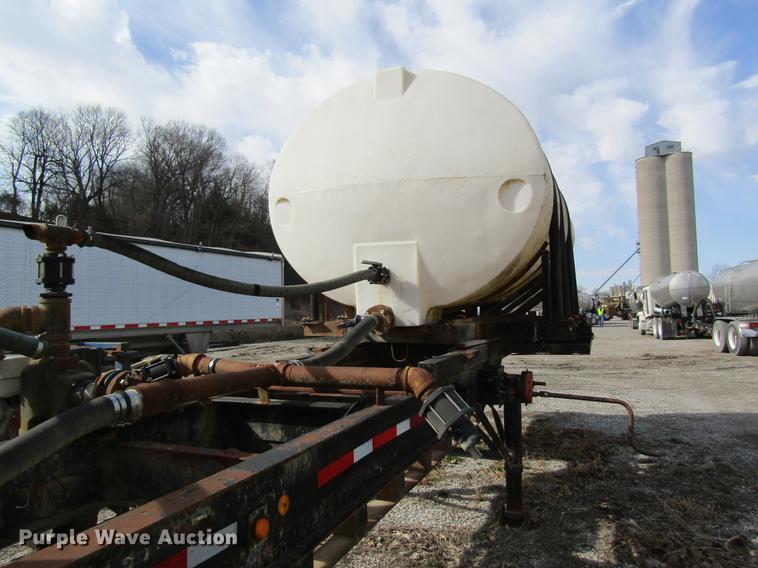 image for item DB5992 1984 Theurer nurse tank tender trailer