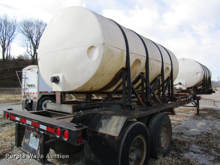 image for item DB5992 1984 Theurer nurse tank tender trailer