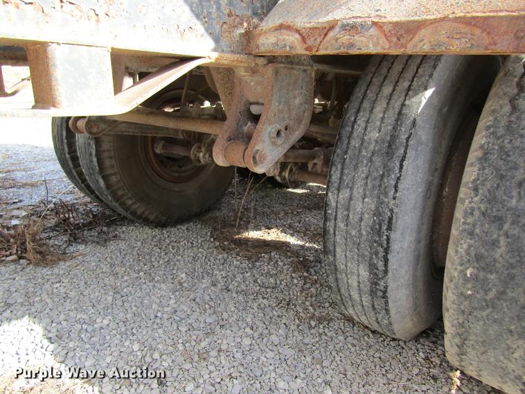 image for item DB5992 1984 Theurer nurse tank tender trailer