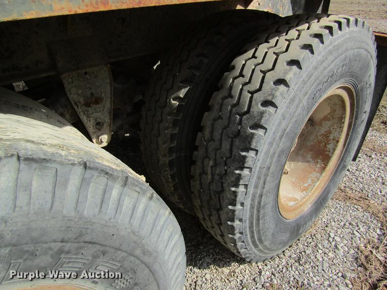 image for item DB5992 1984 Theurer nurse tank tender trailer