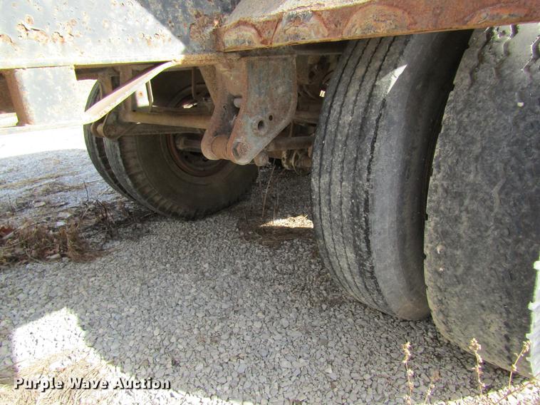 image for item DB5992 1984 Theurer nurse tank tender trailer