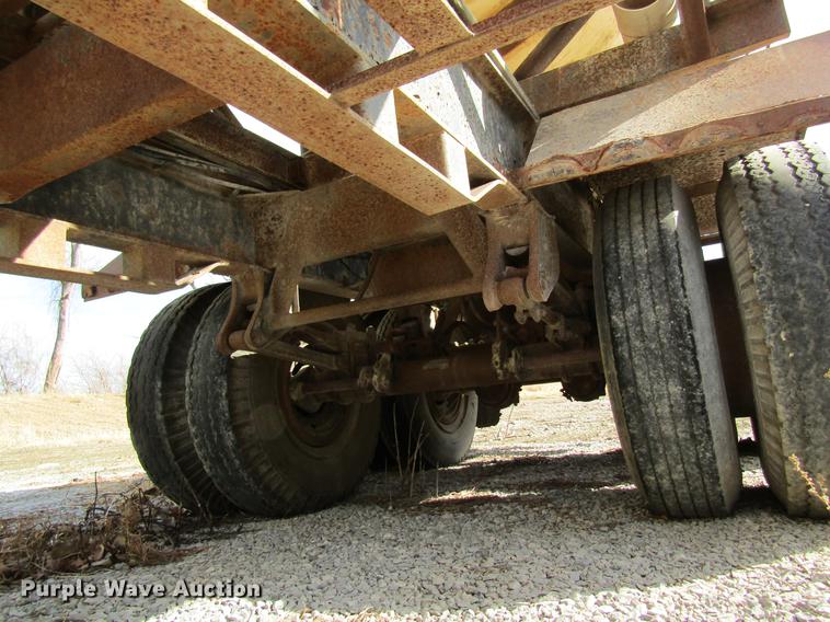 image for item DB5992 1984 Theurer nurse tank tender trailer