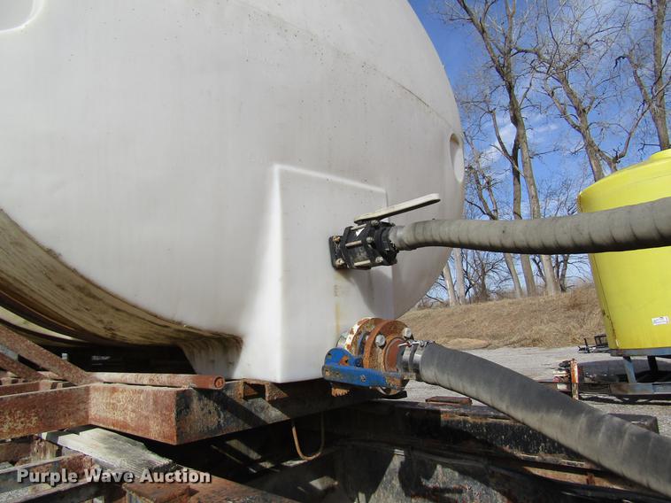 image for item DB5992 1984 Theurer nurse tank tender trailer