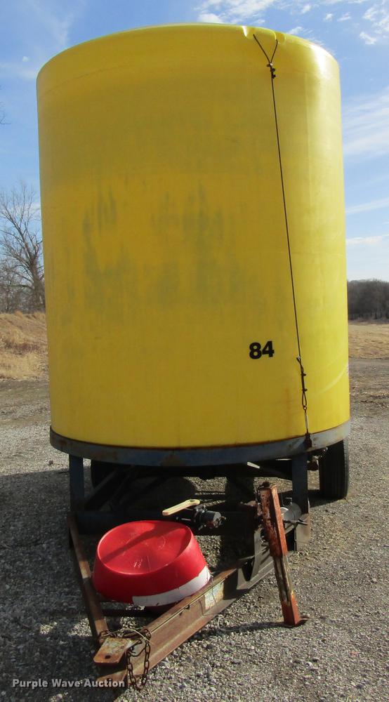 image for item DB5993 2007 Fairbanks nurse tank trailer