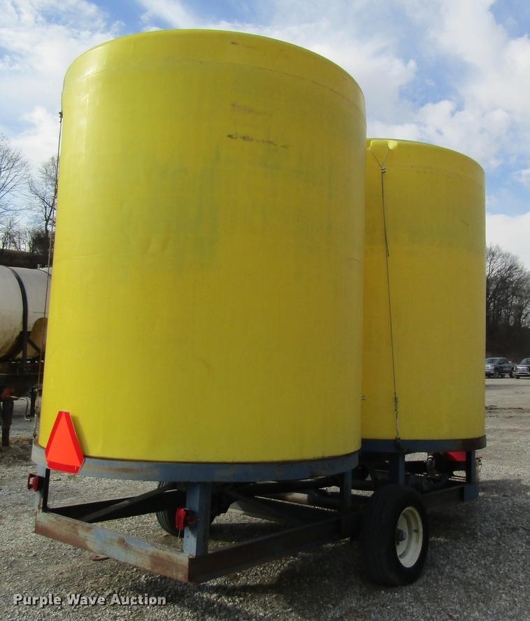 image for item DB5993 2007 Fairbanks nurse tank trailer