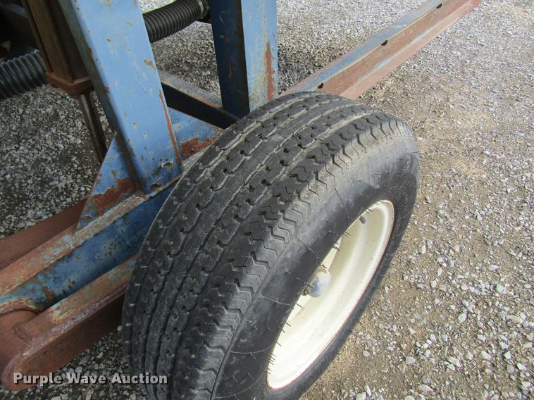 image for item DB5993 2007 Fairbanks nurse tank trailer