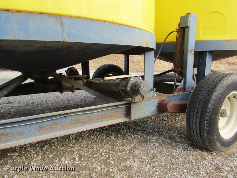 image for item DB5993 2007 Fairbanks nurse tank trailer