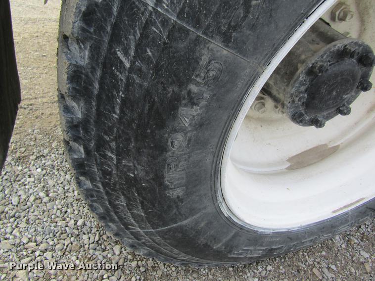 image for item DB5996 1989 Freightliner FLD120 nurse tank truck