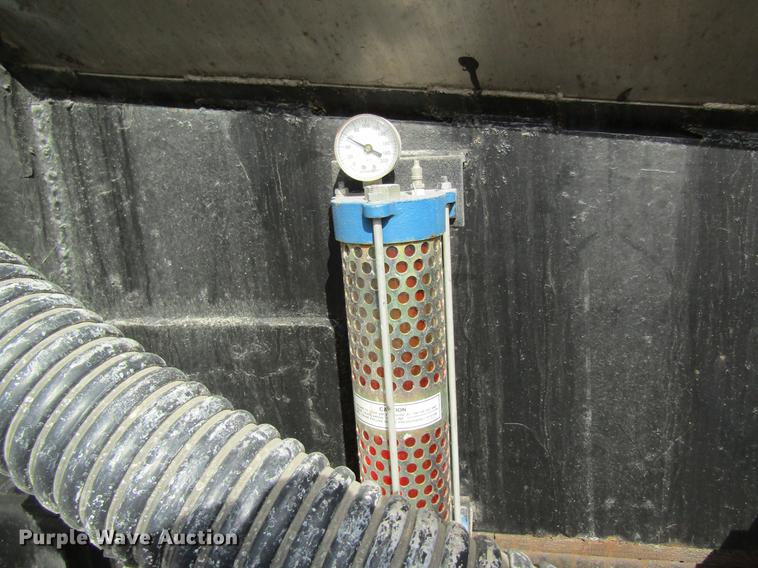 image for item DB5996 1989 Freightliner FLD120 nurse tank truck