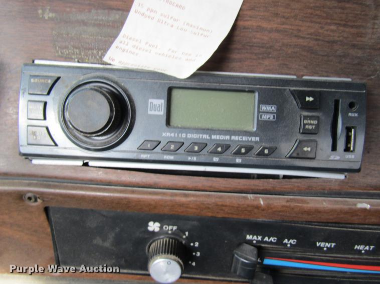 image for item DB5996 1989 Freightliner FLD120 nurse tank truck