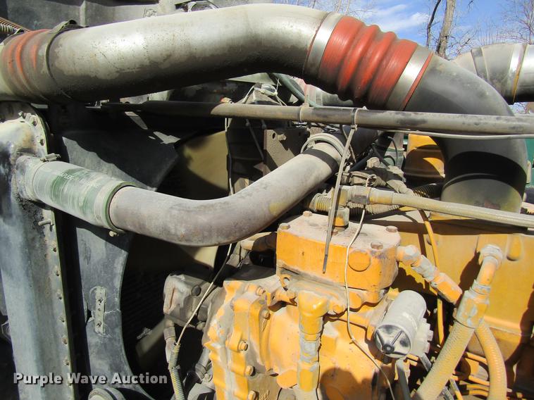 image for item DB5996 1989 Freightliner FLD120 nurse tank truck