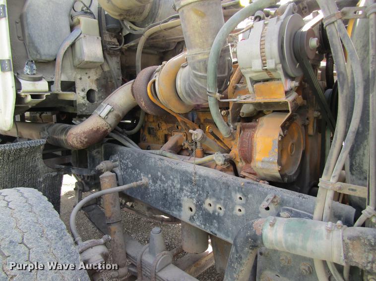 image for item DB5996 1989 Freightliner FLD120 nurse tank truck