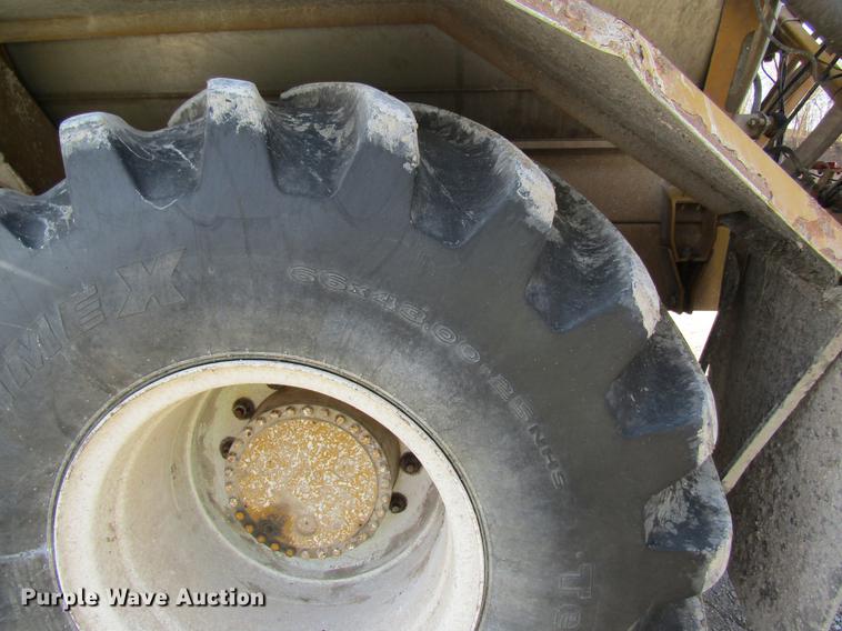 image for item DB5997 2006 Ag-Chem TerraGator 6103 self-propelled sprayer