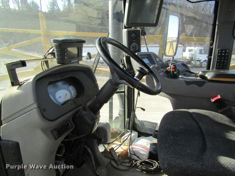 image for item DB5997 2006 Ag-Chem TerraGator 6103 self-propelled sprayer