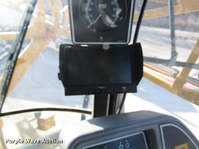 image for item DB5997 2006 Ag-Chem TerraGator 6103 self-propelled sprayer