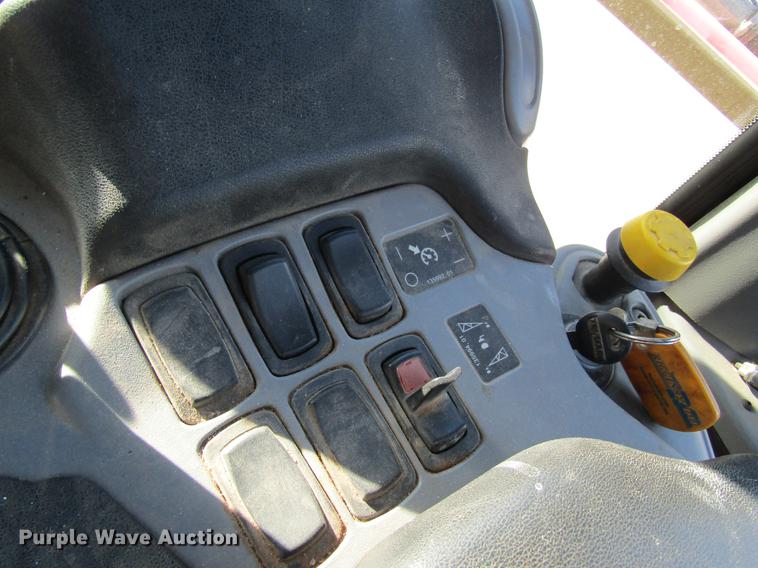 image for item DB5997 2006 Ag-Chem TerraGator 6103 self-propelled sprayer