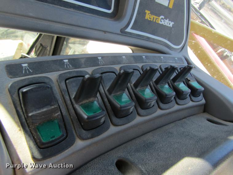 image for item DB5997 2006 Ag-Chem TerraGator 6103 self-propelled sprayer