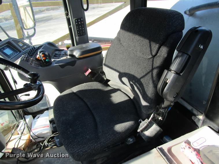 image for item DB5997 2006 Ag-Chem TerraGator 6103 self-propelled sprayer