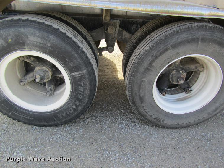 image for item DB5999 1980 shop built nurse tank trailer