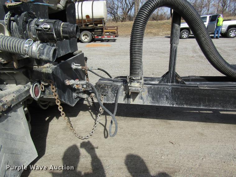 image for item DB5999 1980 shop built nurse tank trailer