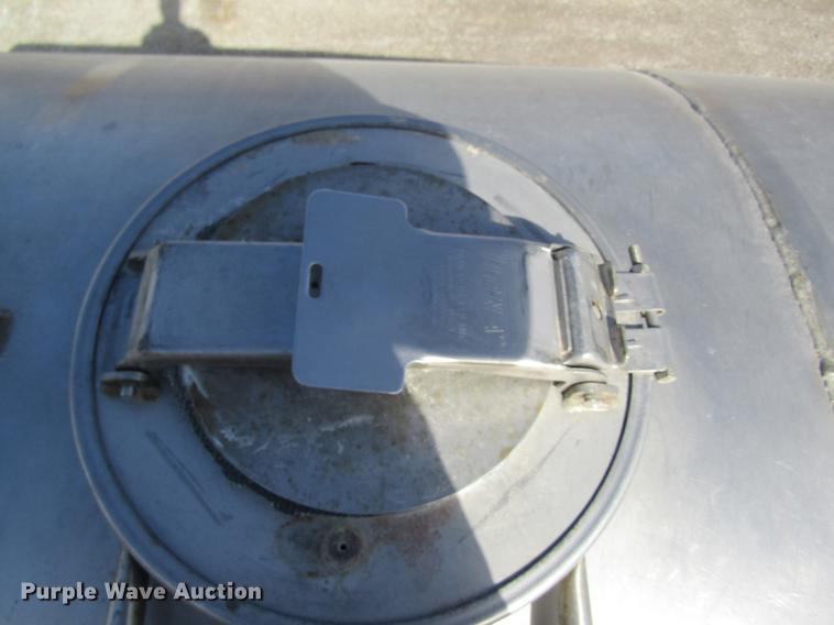 image for item DB5999 1980 shop built nurse tank trailer