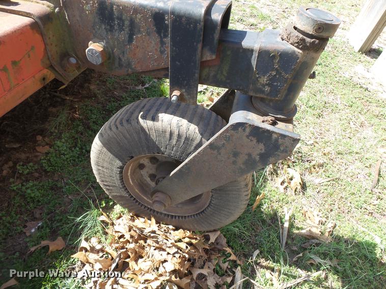 image for item DB7198 1998 Bush Hog 13368 rotary mower