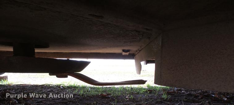 image for item DB7198 1998 Bush Hog 13368 rotary mower