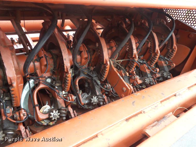 image for item DB7263 1998 Hesston 4900 large square baler