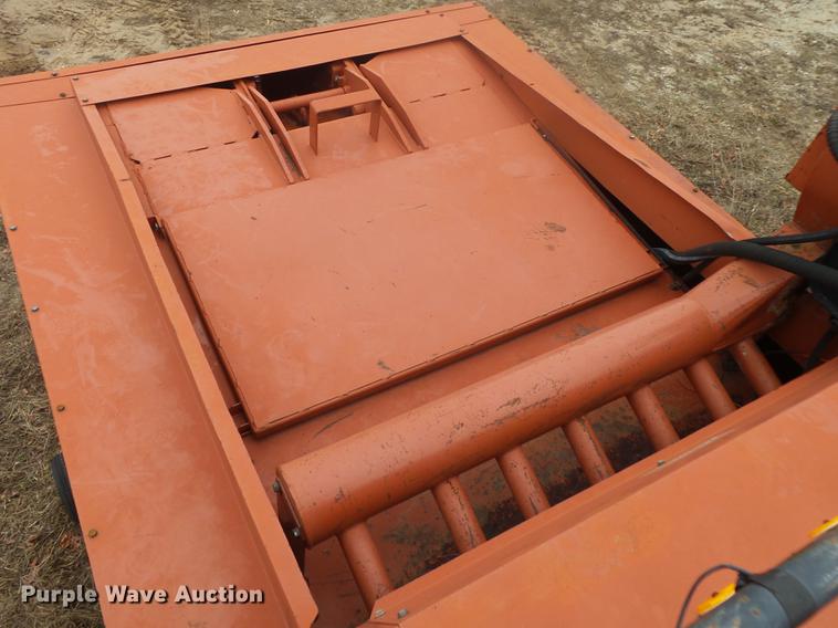 image for item DB7263 1998 Hesston 4900 large square baler