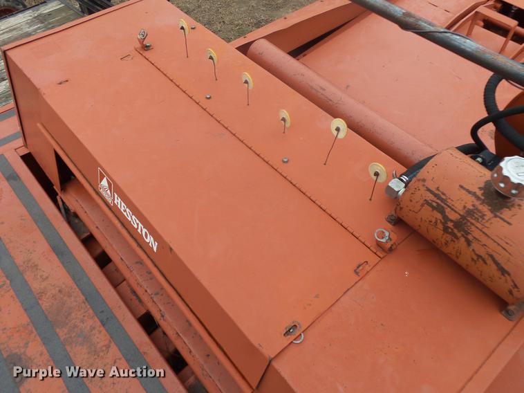 image for item DB7263 1998 Hesston 4900 large square baler