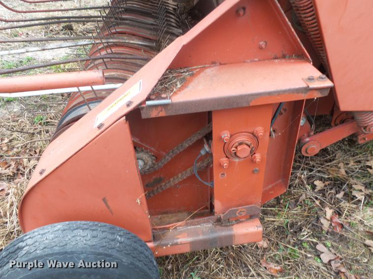 image for item DB7263 1998 Hesston 4900 large square baler