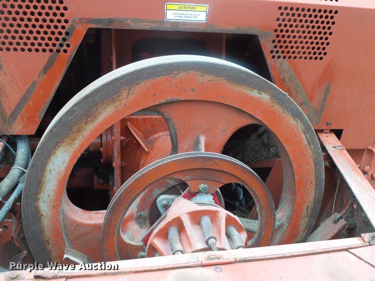 image for item DB7263 1998 Hesston 4900 large square baler