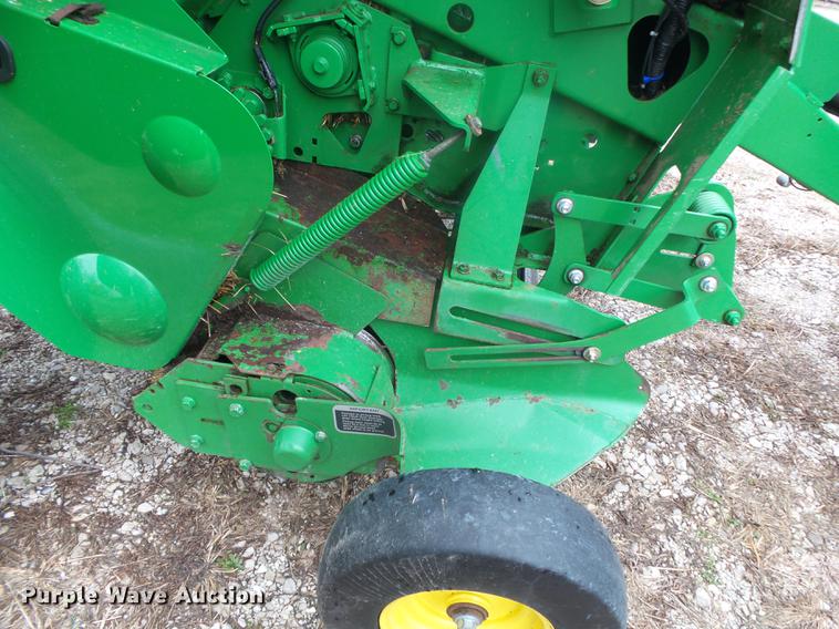 image for item DB7264 2012 John Deere 468 Mega Wide Plus round baler
