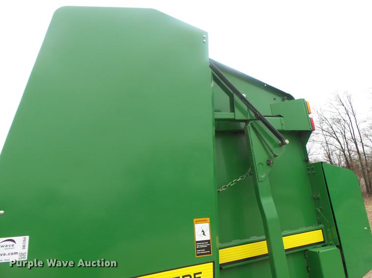 image for item DB7264 2012 John Deere 468 Mega Wide Plus round baler