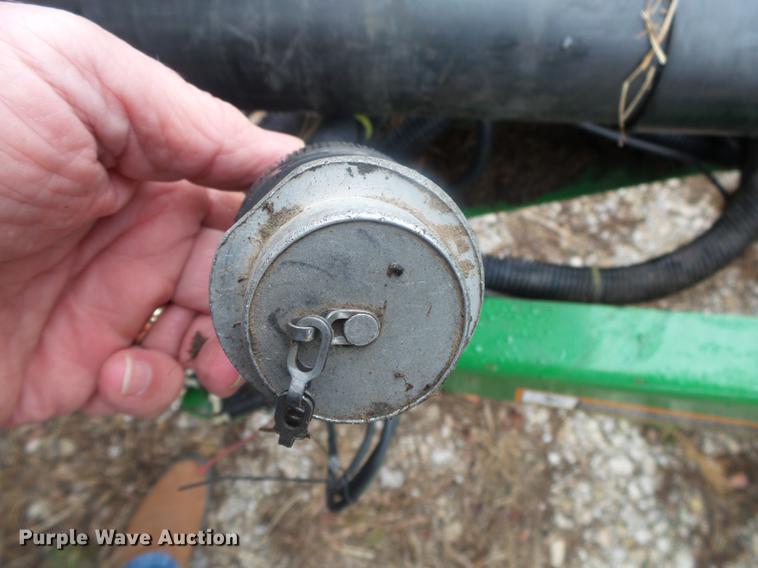 image for item DB7264 2012 John Deere 468 Mega Wide Plus round baler