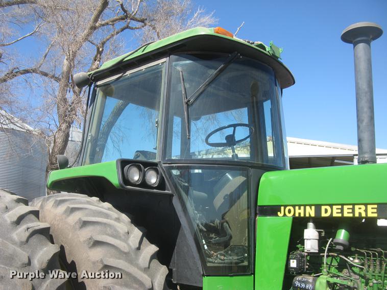 image for item DC2338 1990 John Deere 4955 MFWD tractor