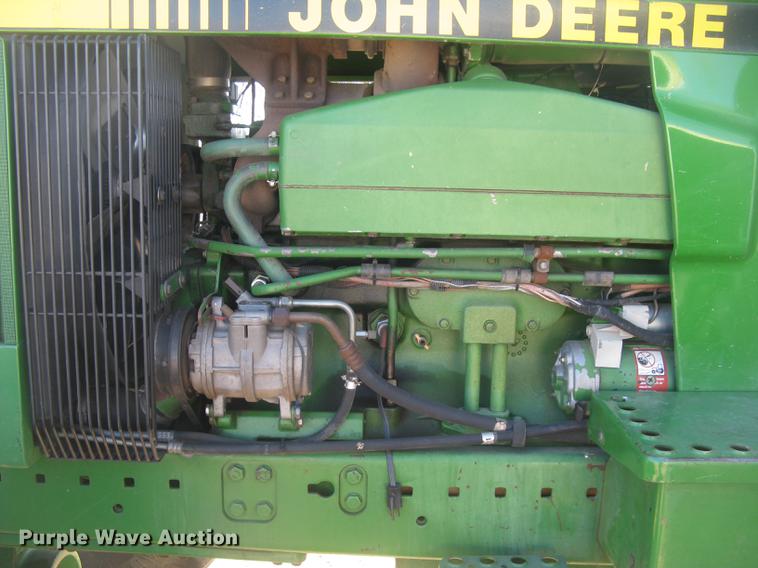 image for item DC2338 1990 John Deere 4955 MFWD tractor
