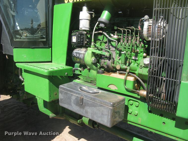 image for item DC2338 1990 John Deere 4955 MFWD tractor