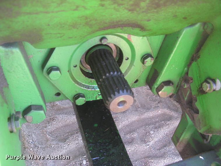 image for item DC2338 1990 John Deere 4955 MFWD tractor
