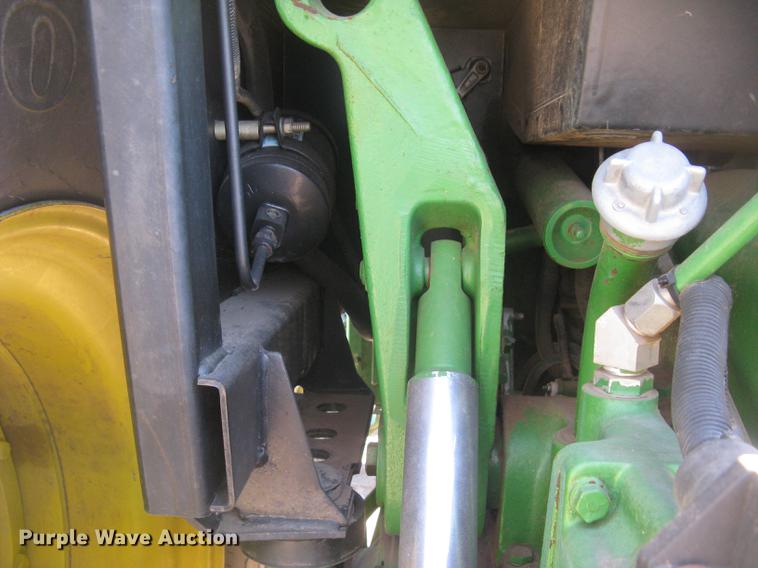 image for item DC2338 1990 John Deere 4955 MFWD tractor