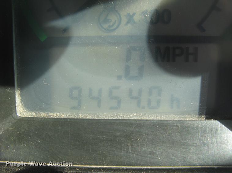 image for item DC2338 1990 John Deere 4955 MFWD tractor