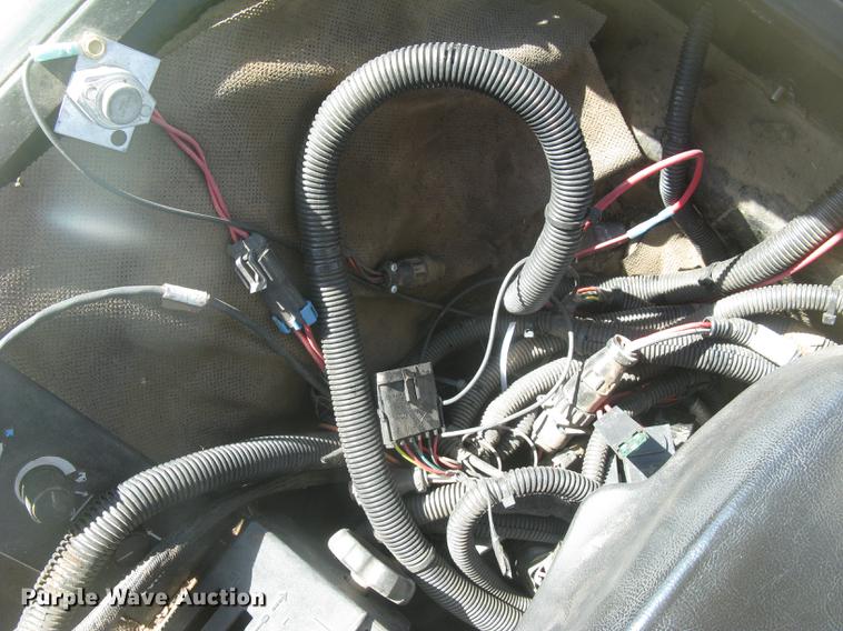 image for item DC2338 1990 John Deere 4955 MFWD tractor