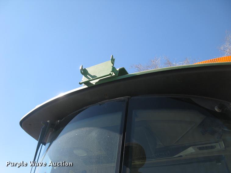 image for item DC2338 1990 John Deere 4955 MFWD tractor