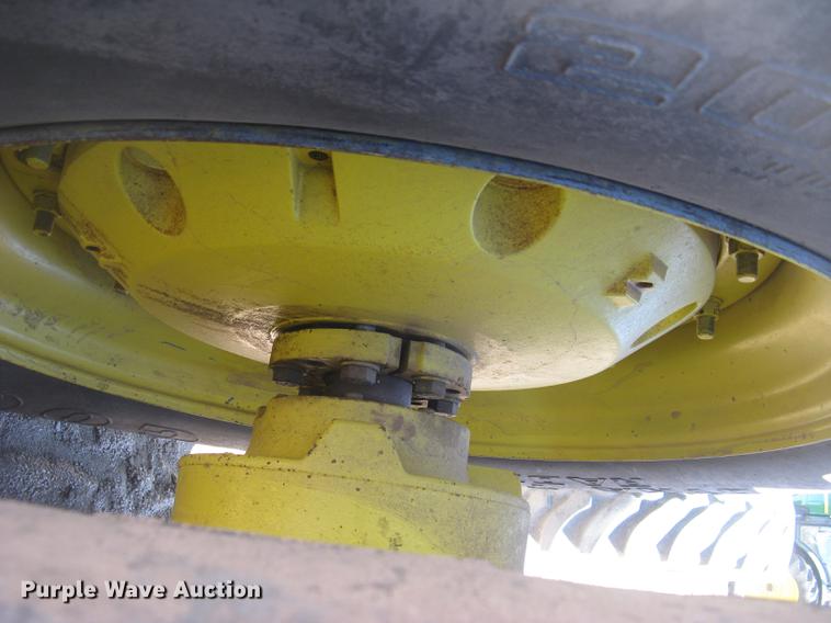 image for item DC2338 1990 John Deere 4955 MFWD tractor