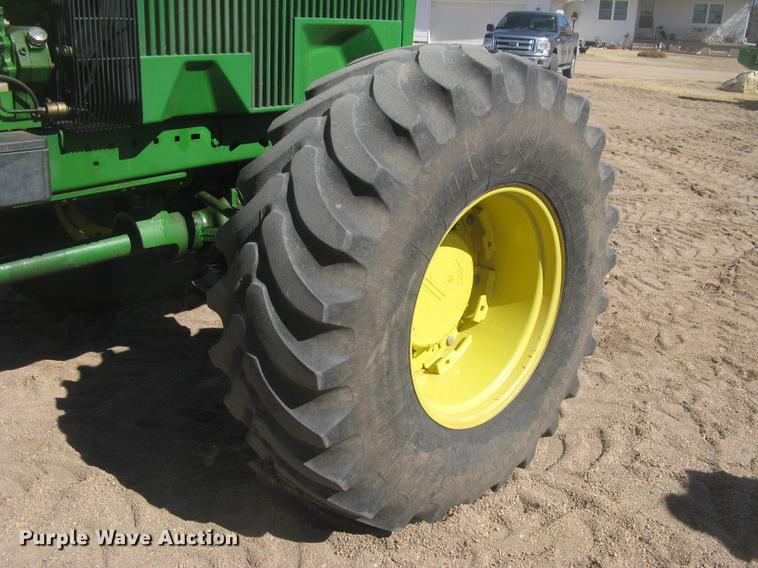 image for item DC2338 1990 John Deere 4955 MFWD tractor