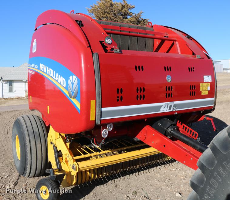 image for item DC3505 2015 New Holland Rollbelt 560 specialty crop round baler
