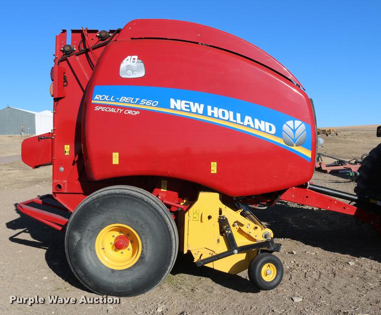 image for item DC3505 2015 New Holland Rollbelt 560 specialty crop round baler